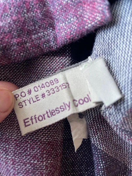 Carbon 2 Cobalt Womans shirt medium Winterberry Plaid Button-Down - Picture 8 of 8